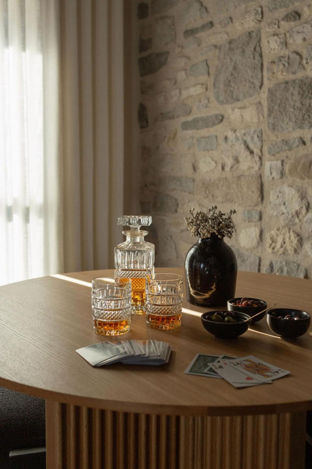 Kat Florence Hotels Элора Номер фото